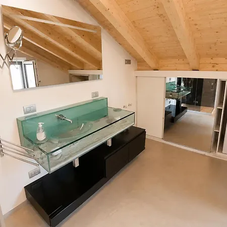 Mansarda Boutique Apartment Bergamo